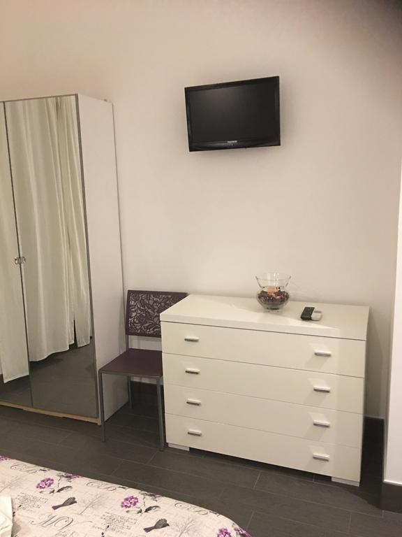 My Purple Apartment In The Center Of רומא מראה חיצוני תמונה