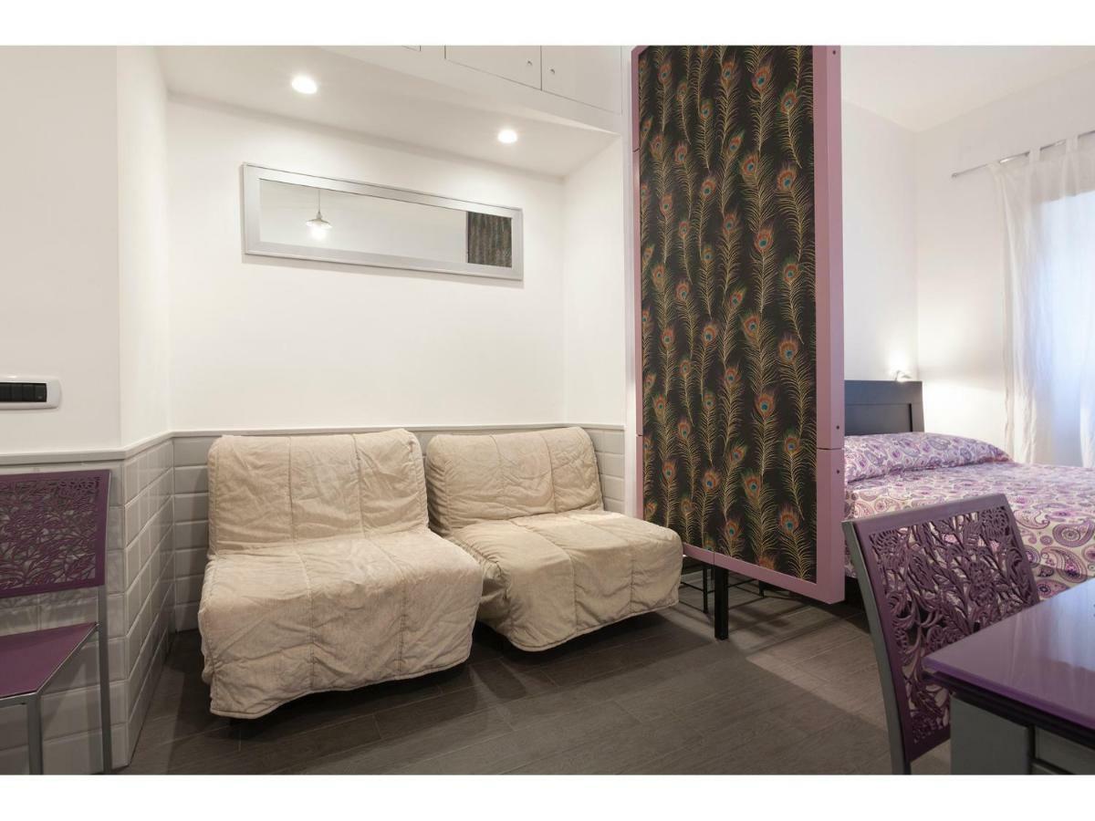 My Purple Apartment In The Center Of רומא מראה חיצוני תמונה
